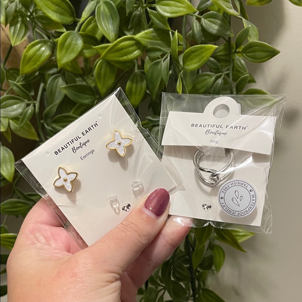 Beautiful Earth Earrings and Ring